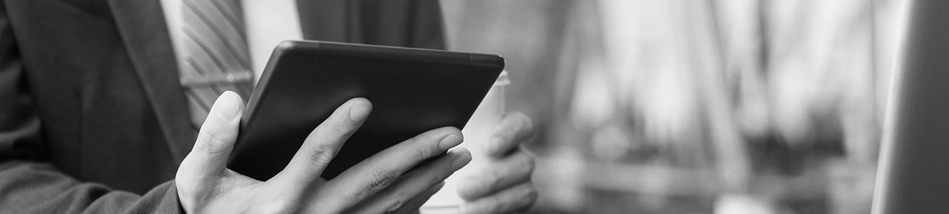 Man using a tablet